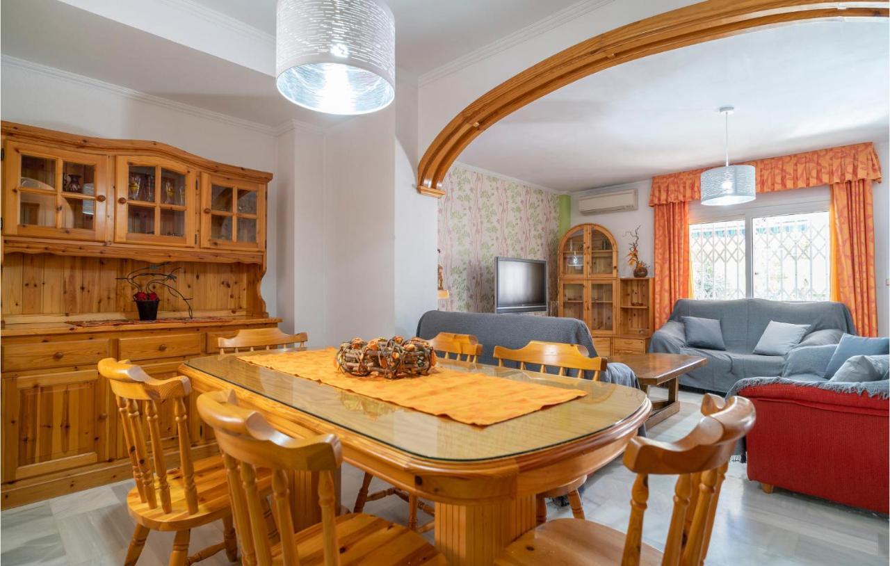 3 Bedroom Stunning Home In Torre Del Mar Εξωτερικό φωτογραφία
